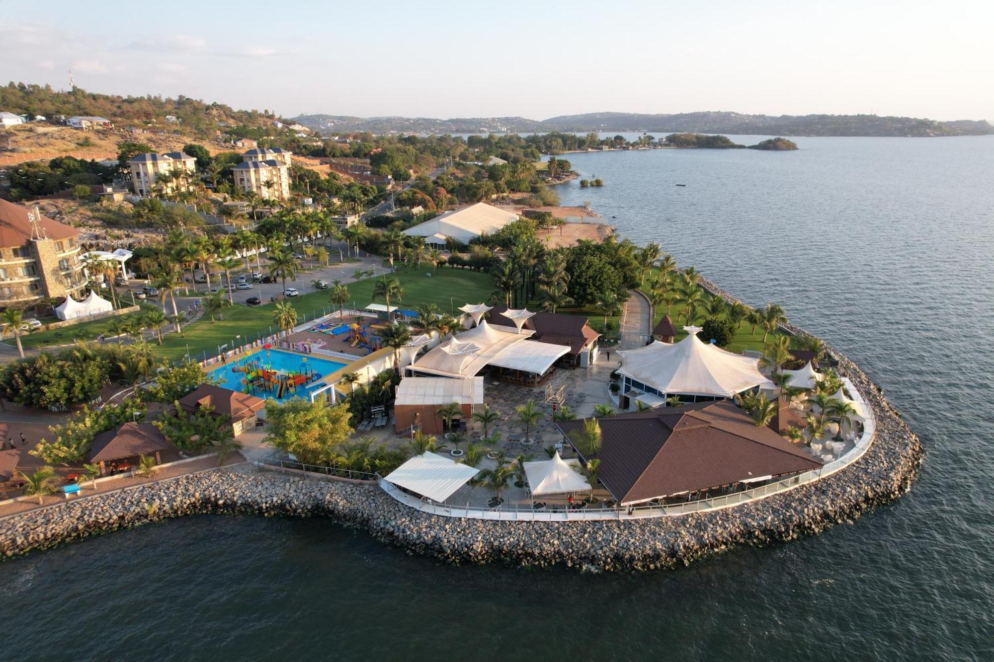Malaika Beach Resort Mwanza Exteriér fotografie