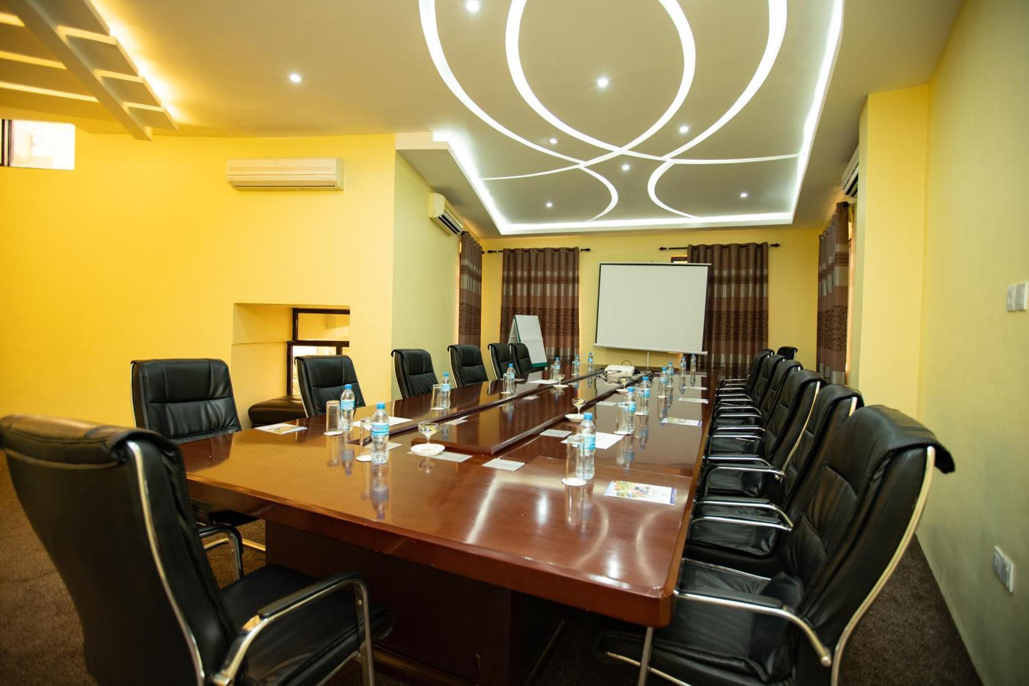 Malaika Beach Resort Mwanza Exteriér fotografie